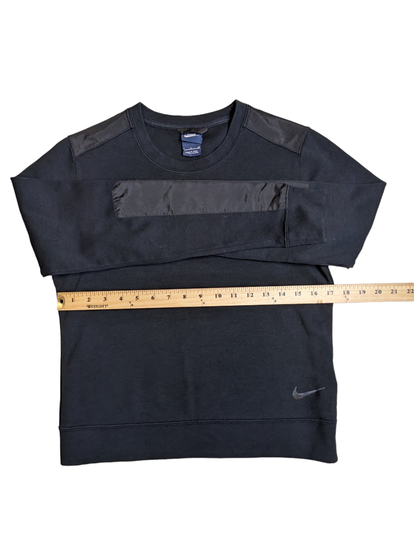 Nike black Jumper Children’s size small