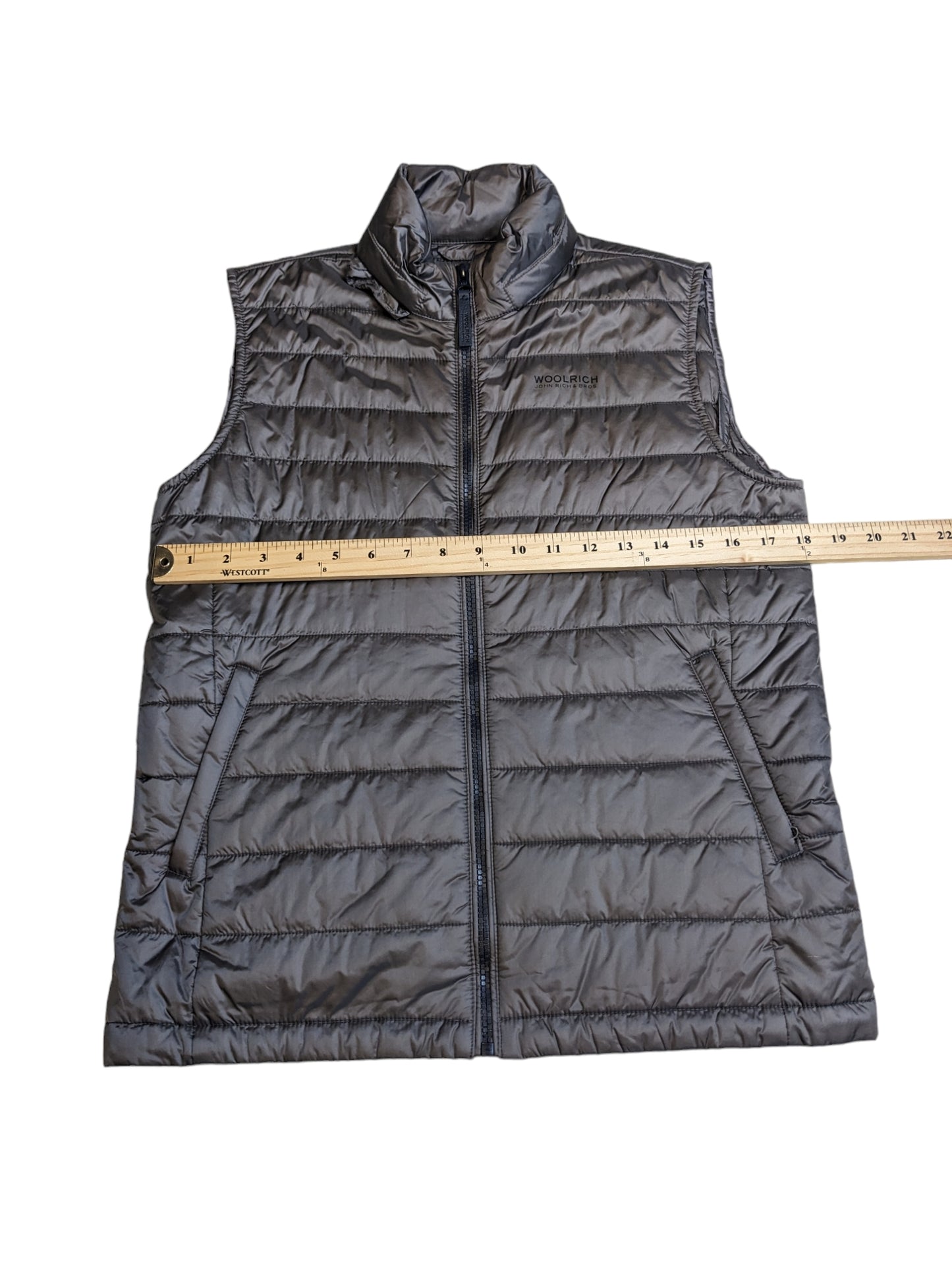 Gilet Woolrich en duvet et plumes, âge 14 ans