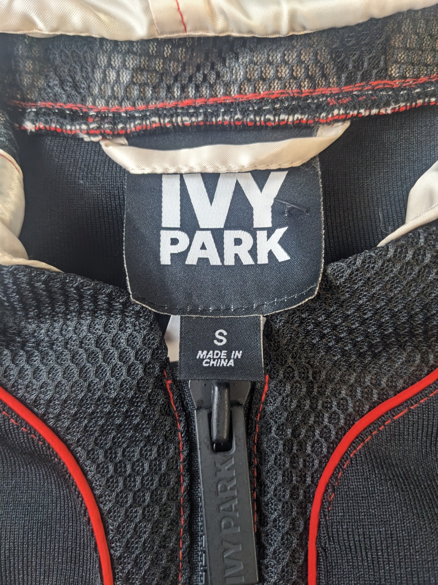 Mono de Ivy Park