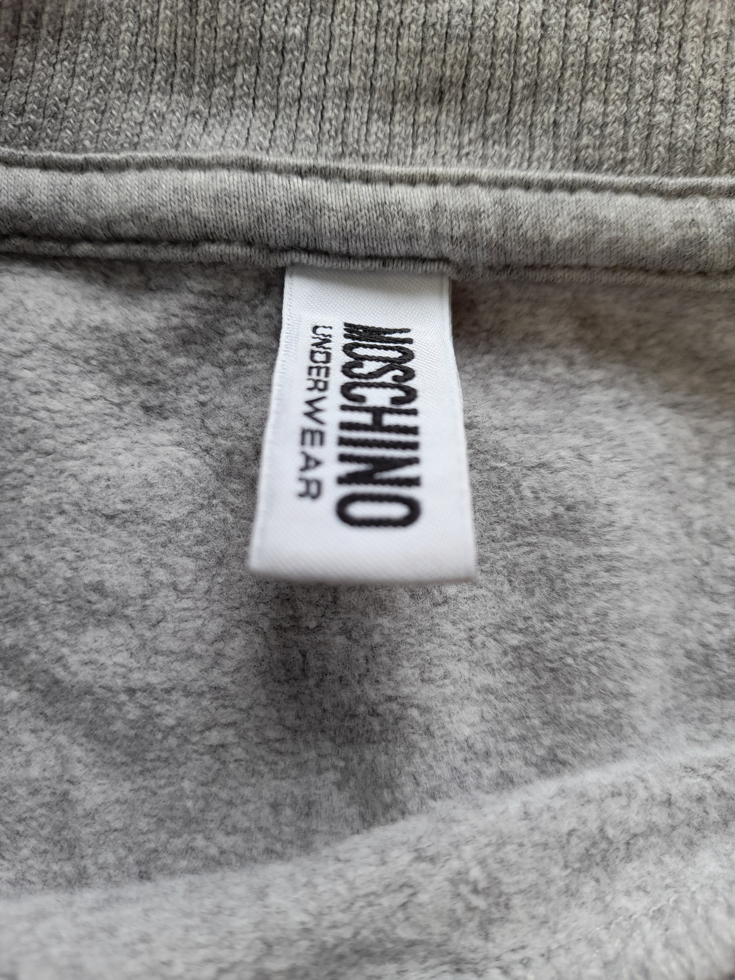 Pull court Moschino