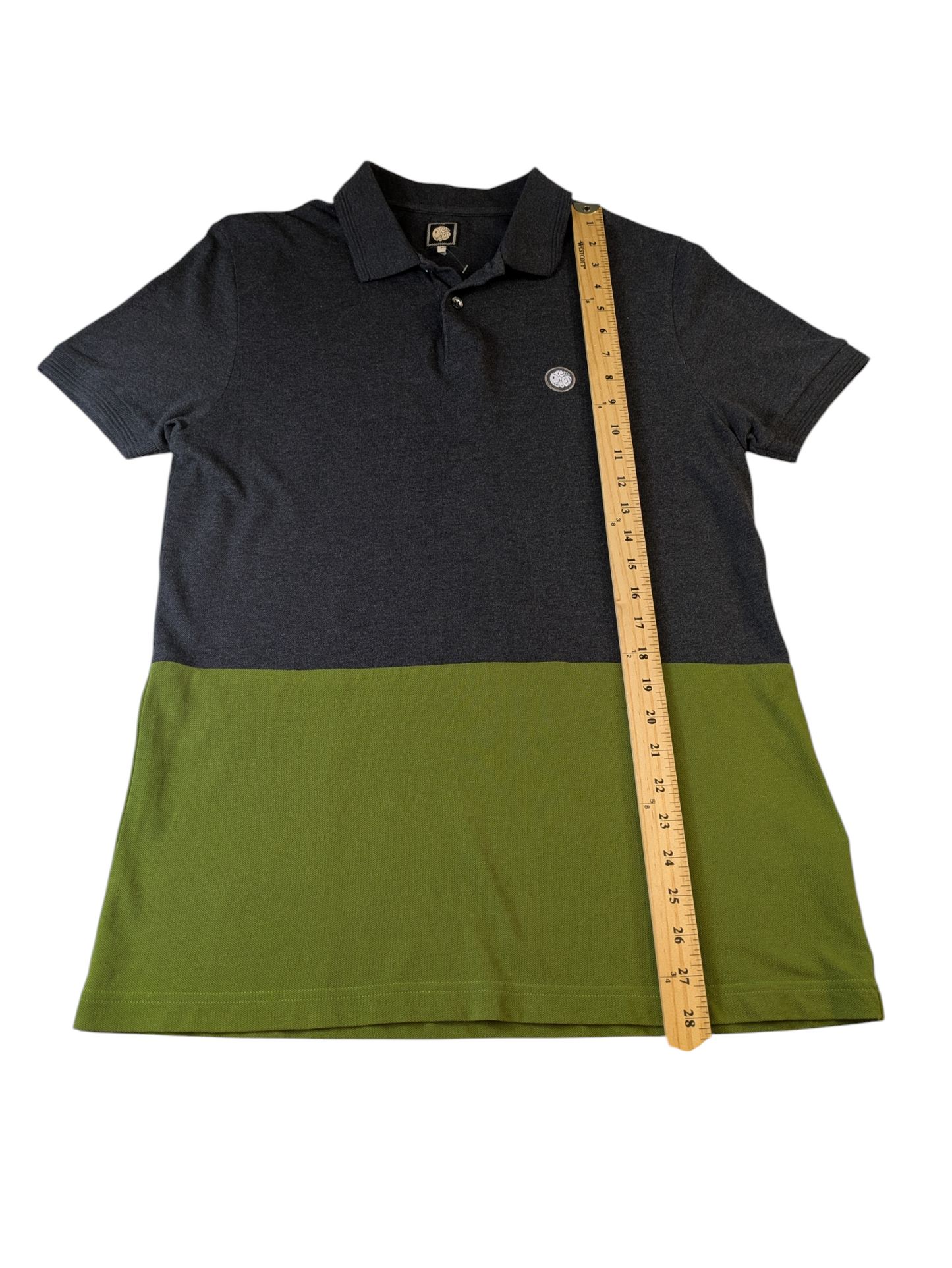 Joli polo vert