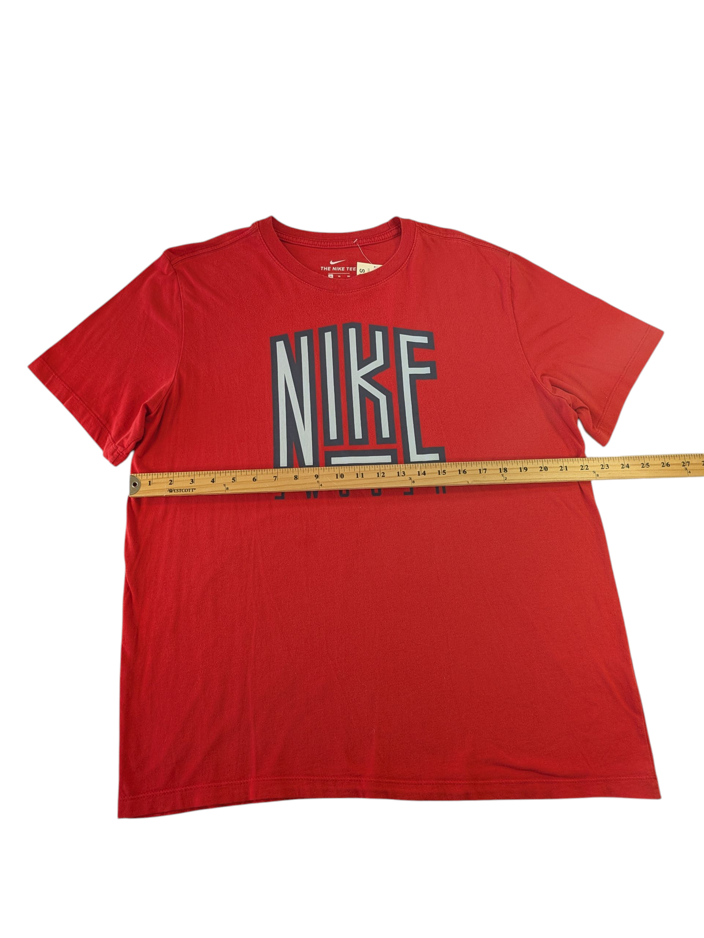 Nike T-shirt