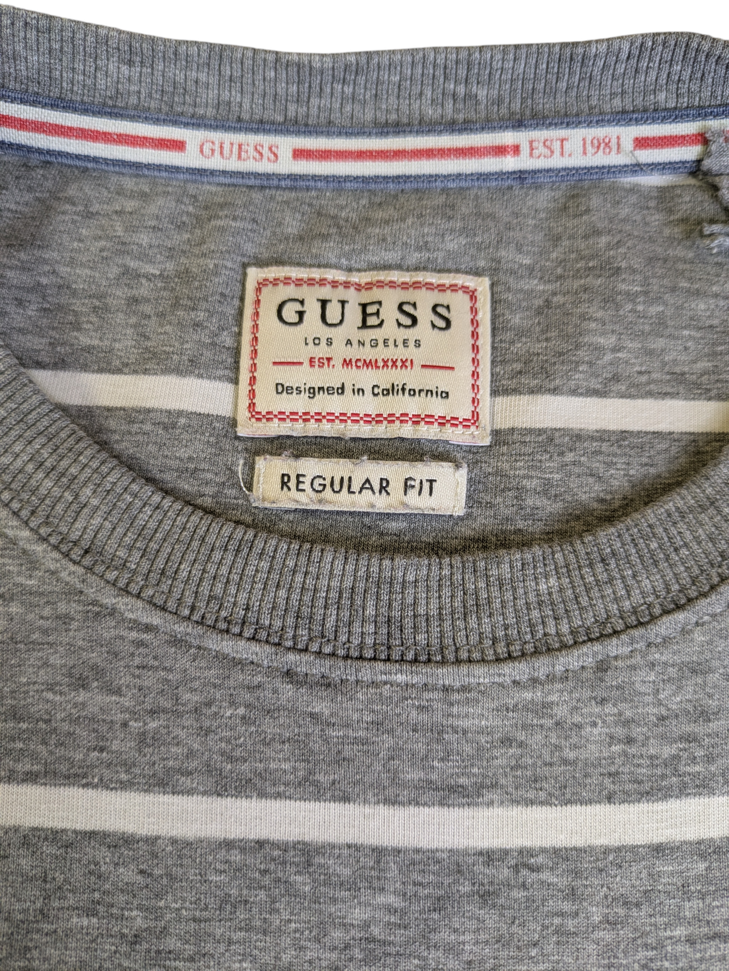 Guess Tshirt