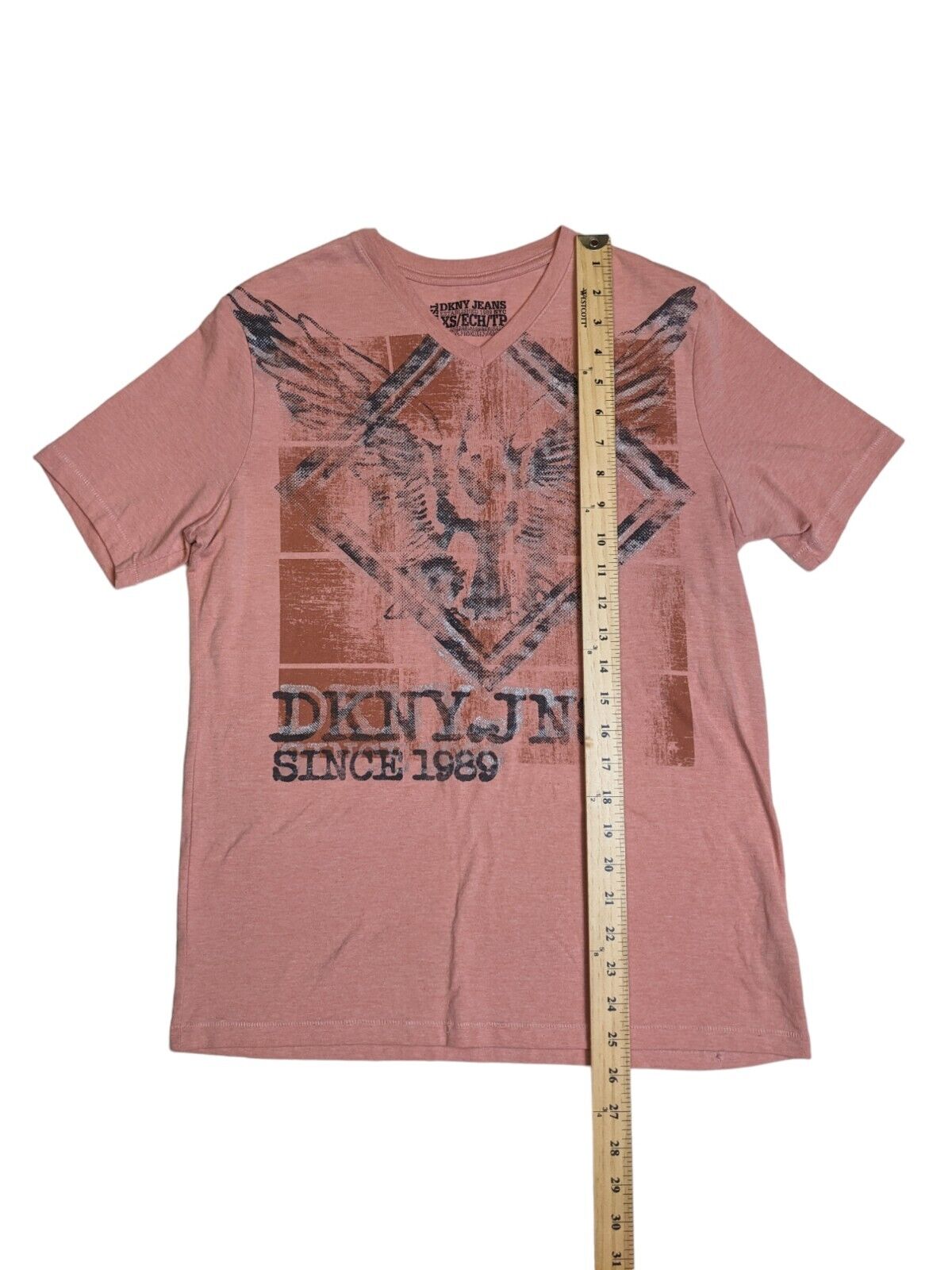DKNY T-shirt