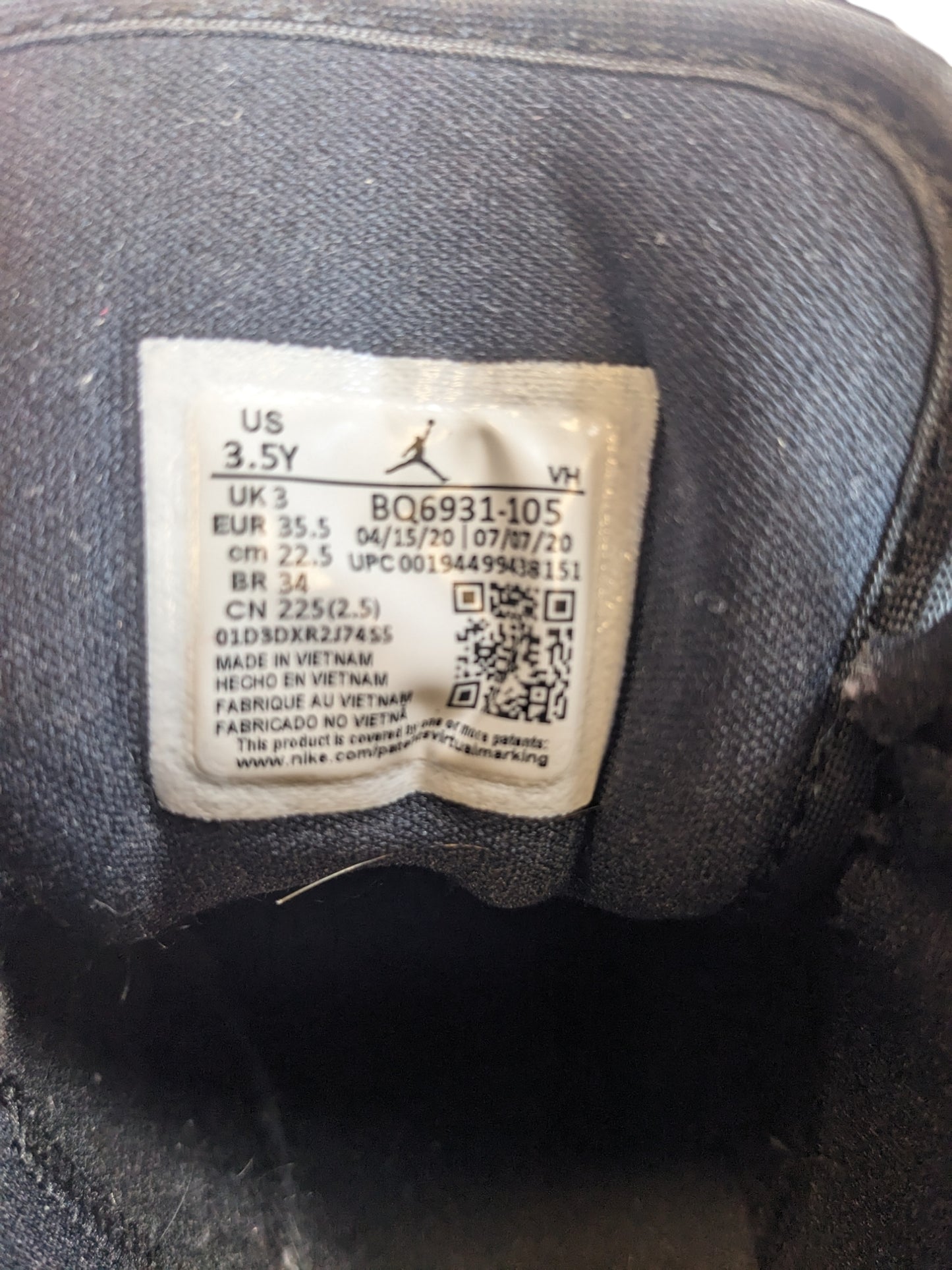 Nike Air Jordan Mid 1