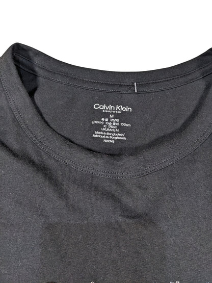 Calvin Klein T-shirt
