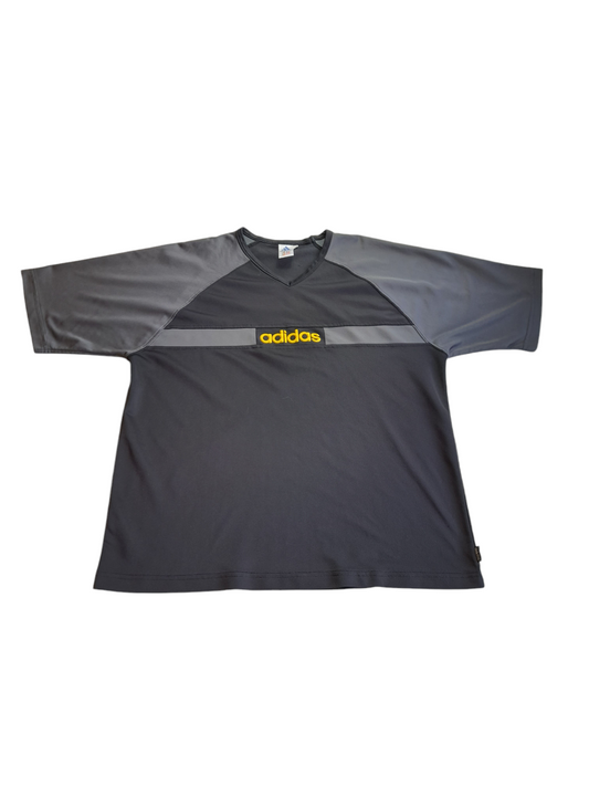 Adidas Tshirt