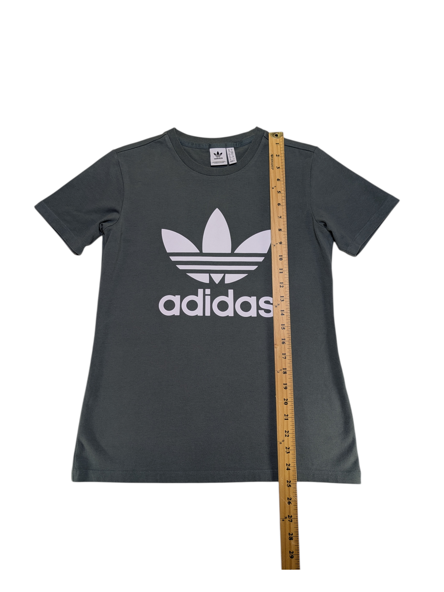 Adidas Tshirt