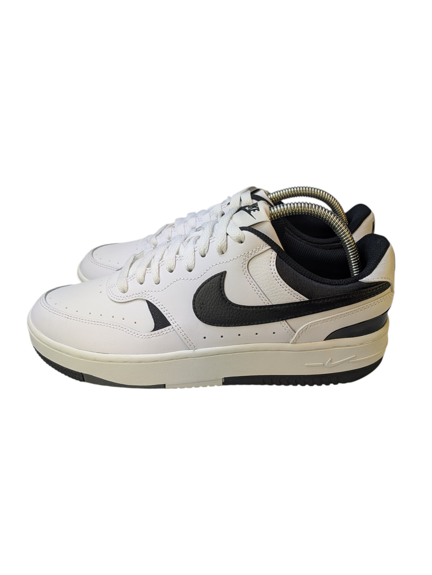 Nike Gamma Force Trainers