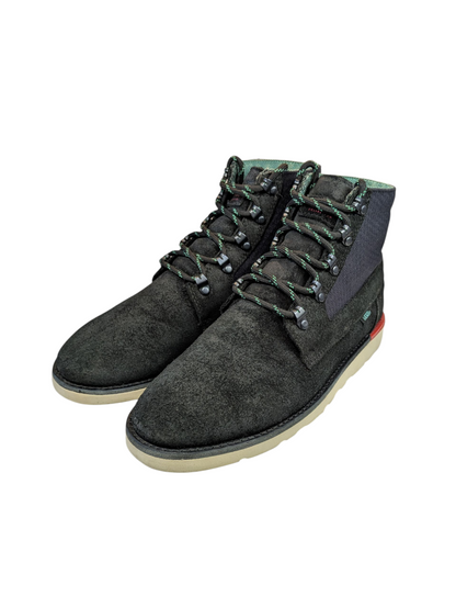 Vans Brecon Boots Size 8